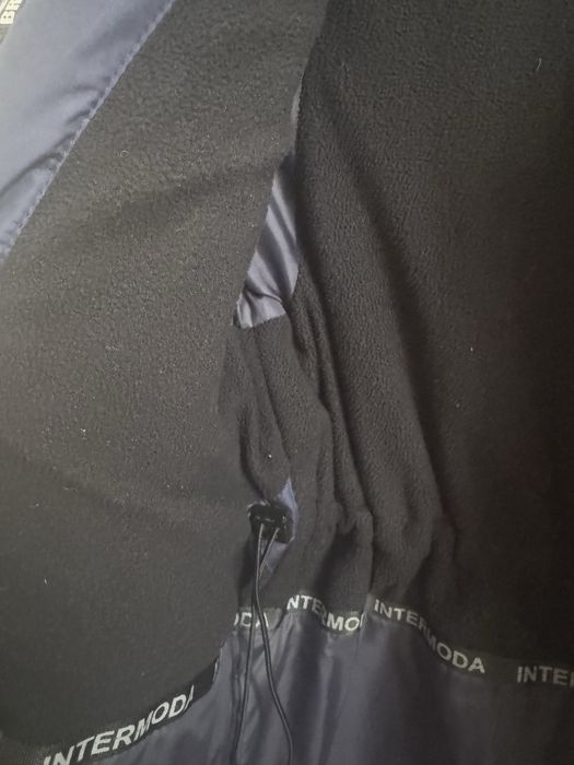 Продам куртку на подростка