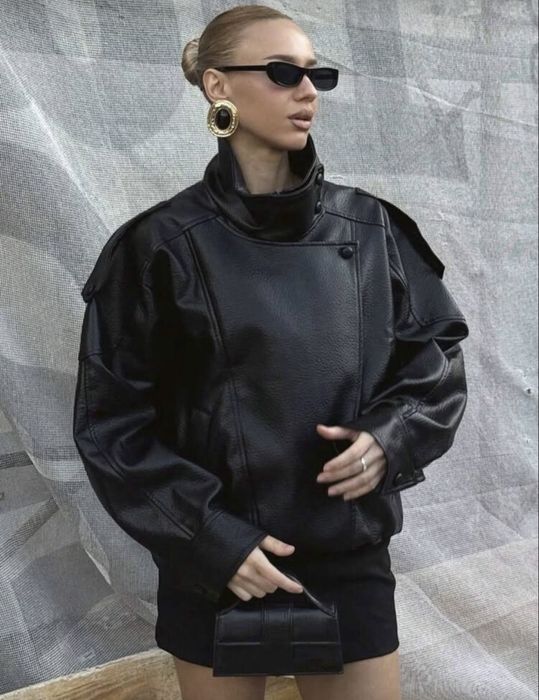 Кожено oversize яке с яка