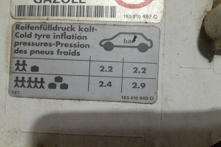 Usita rezervor 1K0010497C 1K0010497C Volkswagen VW Golf a 6-a generat