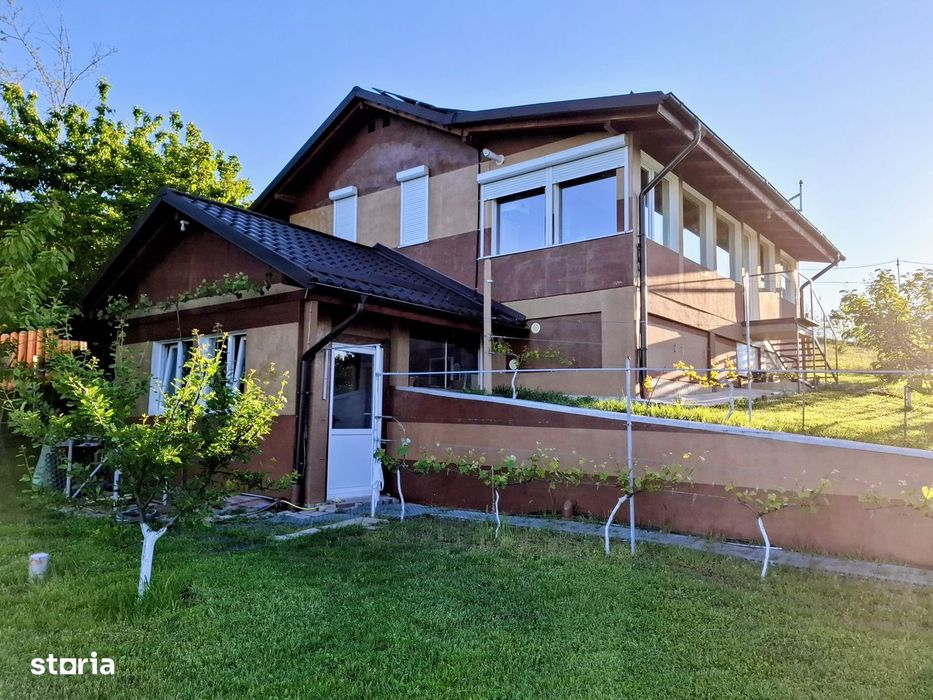 Casă Nouă Smart Panouri fotovoltaice și Livadă Marginea Pădurii Ph