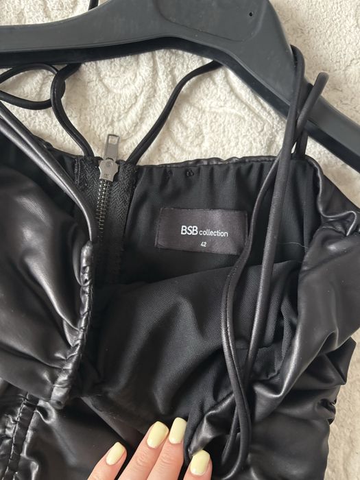 Топ/ потник на марката bsb