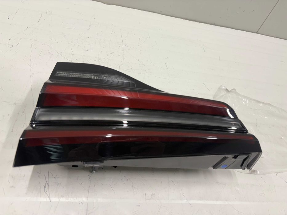 Десен вътрешен стоп БМВ Г01 Фейс / Стоп багажник БМВ Г01 Фейс G01LCI