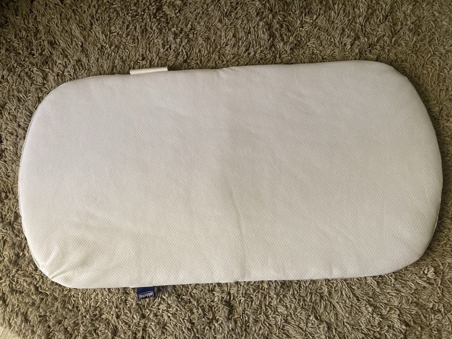 Chicco Babyhug 4in1 + пълен комплект аксесоари