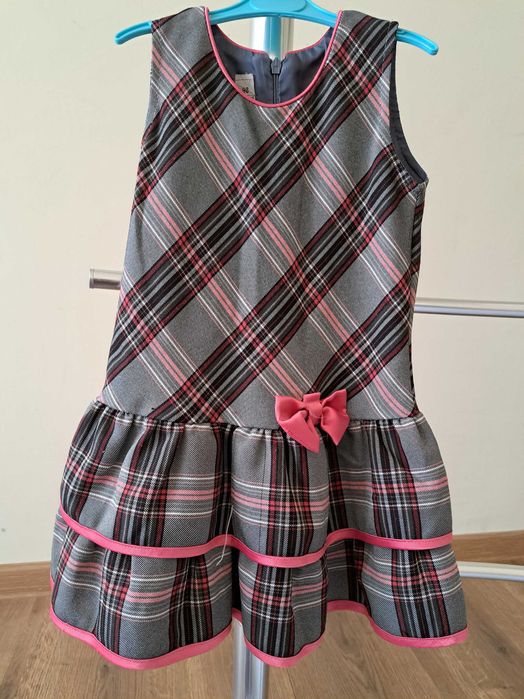 Роклички  и якенца за момиченце