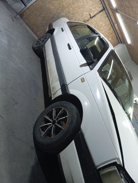 Продам на разбор целиком