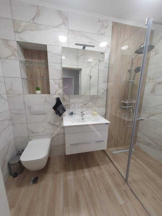 Дава се под наем Двустаен апартамент в Пловдив, Христо Смирненски - 72 кв.м за 550 € - Снимка #3