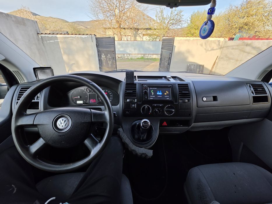 Volkswagen T5 2009 / EXTRA LONG / 2.5 TDI