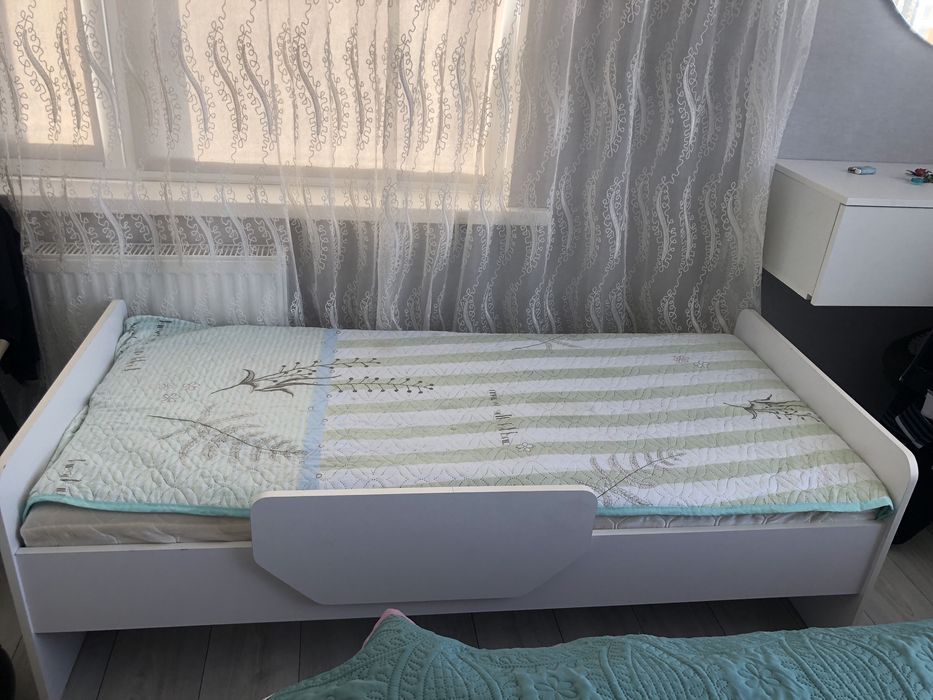 Продам детскую кроватку