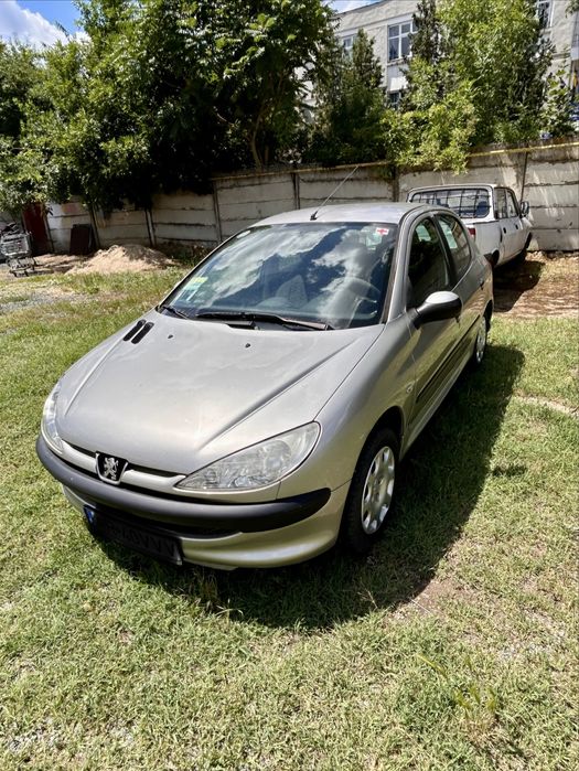 Peugeot 206 in stare perfecta de functionare , itp valabil!!!