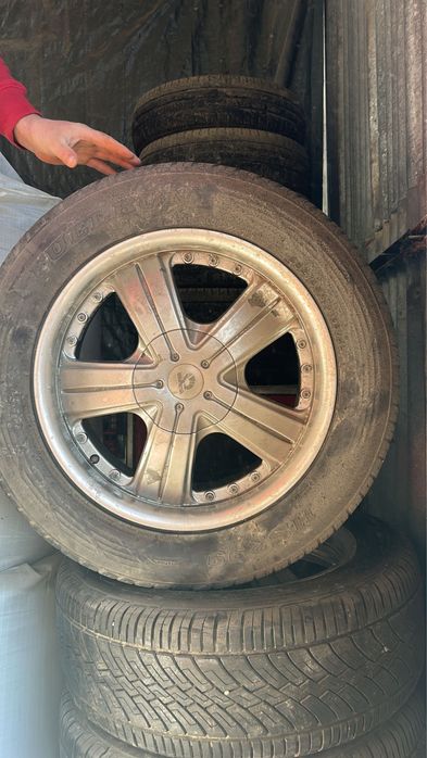 Mitsubishi l200, autoutilitara n1