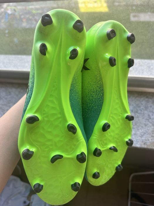 Ghete de fotbal Adidas TechFit