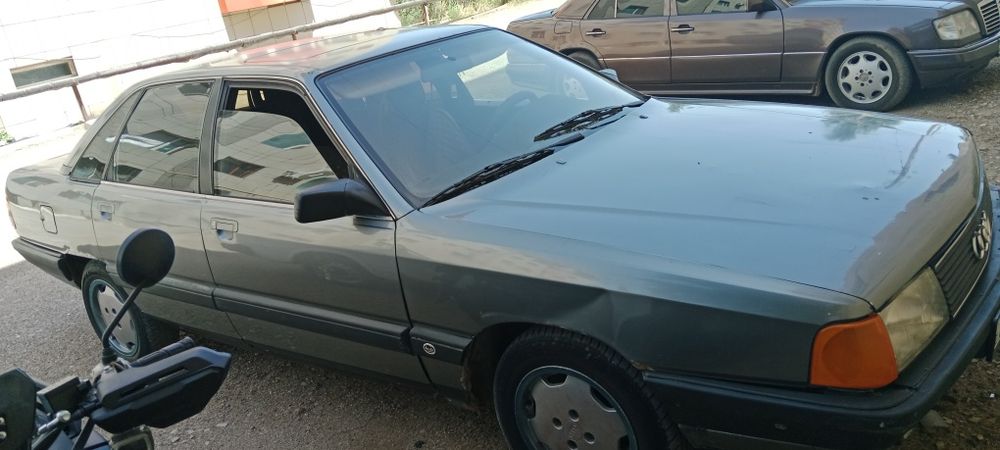 Ауди 100 переходка