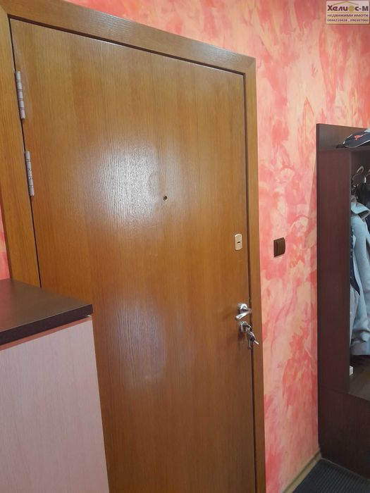 Продава се Двустаен апартамент в Монтана, Идеален център - 62 кв.м за 1604 €/кв.м - Снимка #13