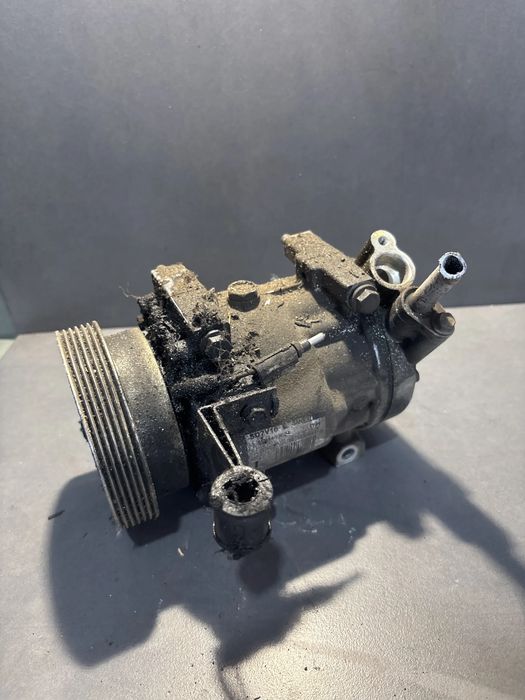 Compresor AC 8200526884 Dacia Logan 2008 1.5DCi MT (68hp)