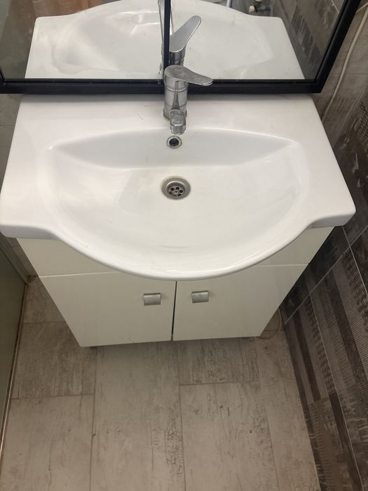 Lavoar cu masca + baterie - stare foarte buna, utilizare minima