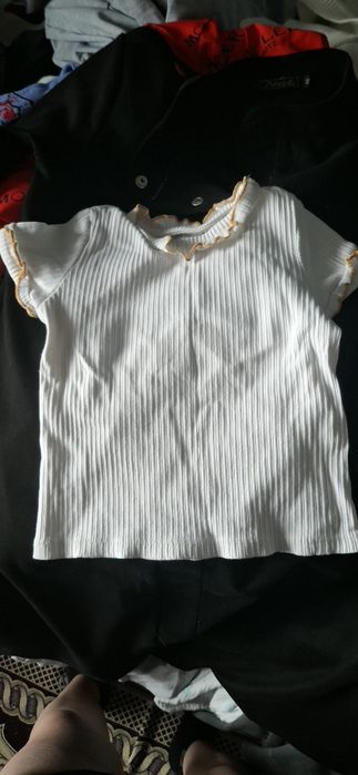 Киімдер балдарға әйелдерге