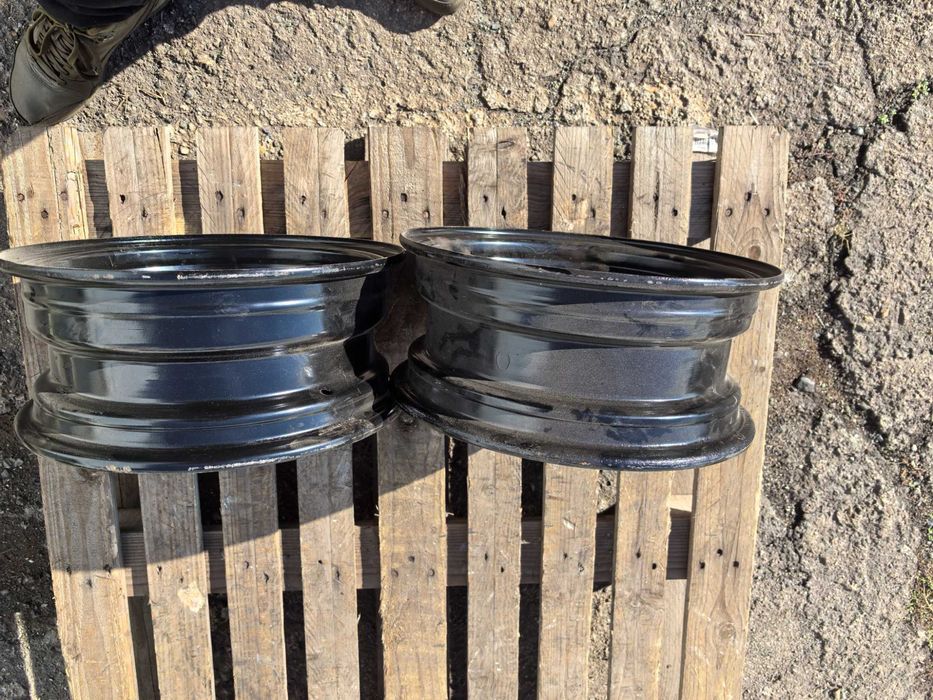 14 цола 4 х 100 мм Тойота / Сузуки / Кия / Хюндай - 5,5 Инча / ЕТ 45