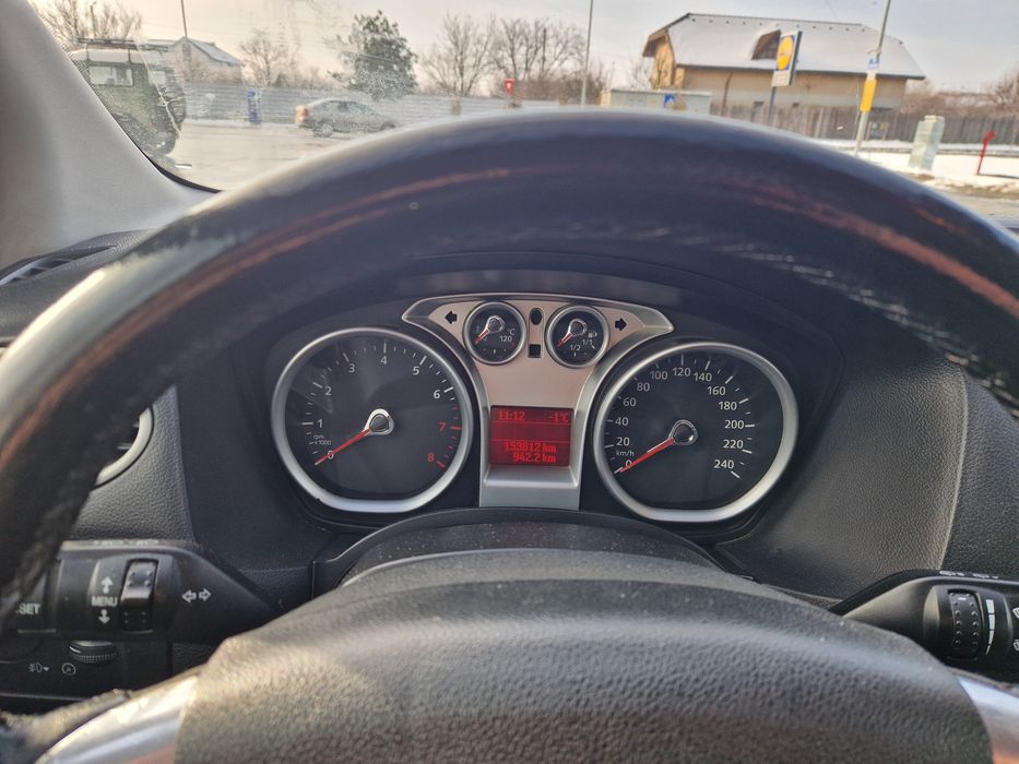 Ford Focus 1.6 Benzina
