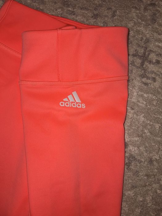 Adidas, colanti sport