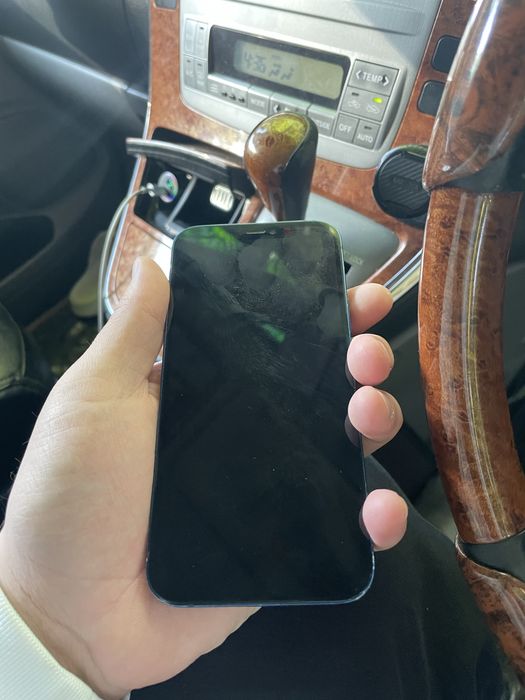 Iphone 12 128гб 70000 тг