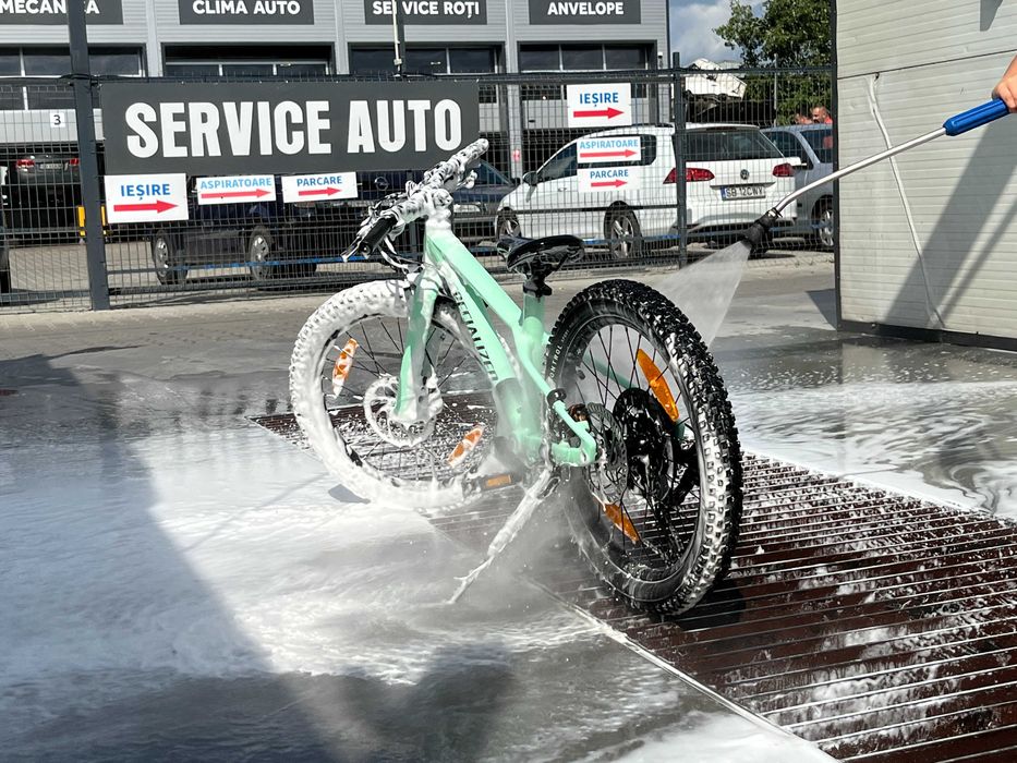 Drive in Car Wash Sibiu | Spalatorie Auto Self Service Sibiu