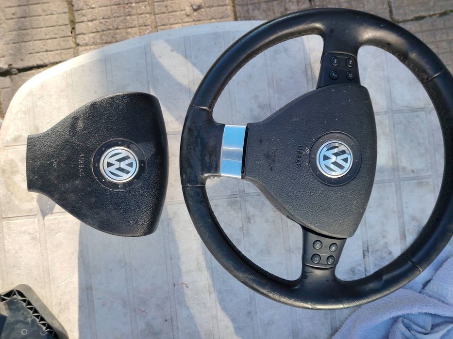 Волан за vw touran, caddy и golf 5