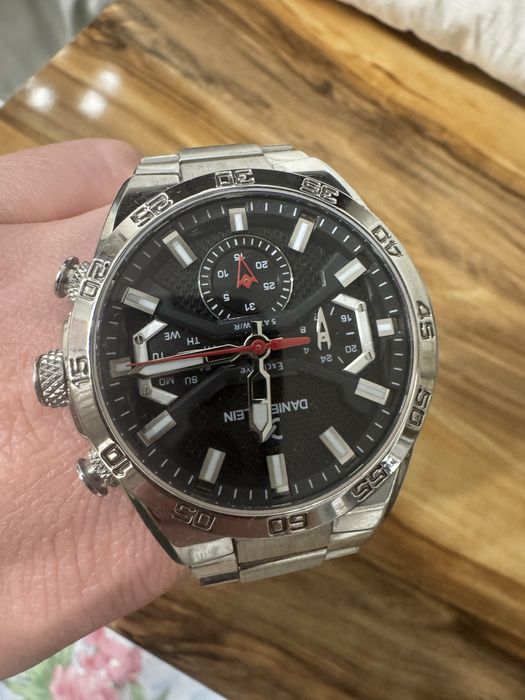 Часы мужские с коробкой