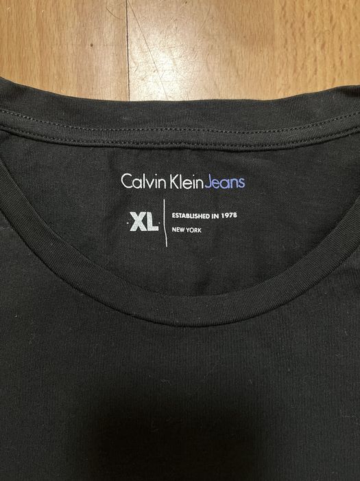 Hugo Boss,Calvin Klein мъжки тениски размер XL