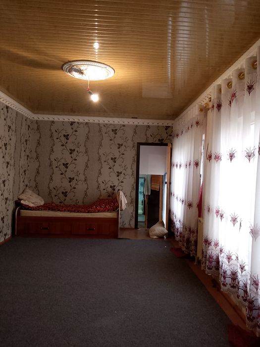 Ҳовли сотилади. Кавали Мошин бозор ени ерел оркаси