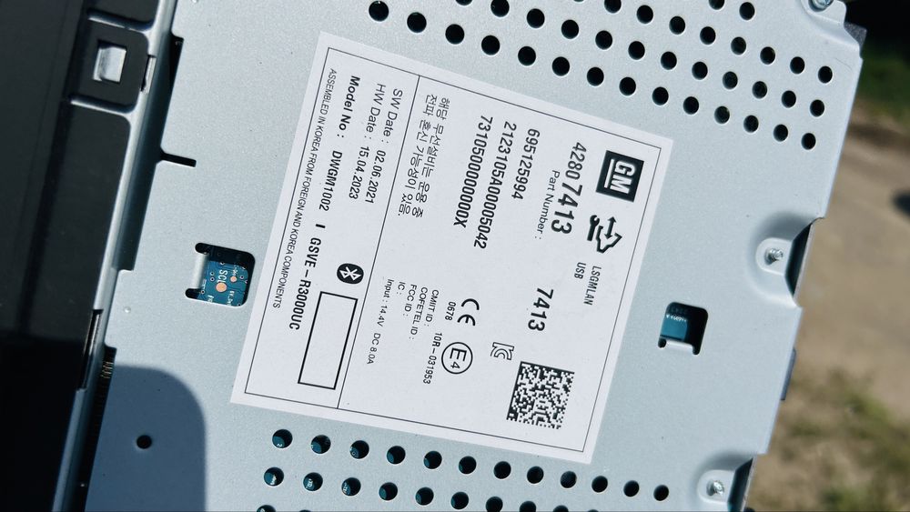 Продам магнитофон на Кобальт