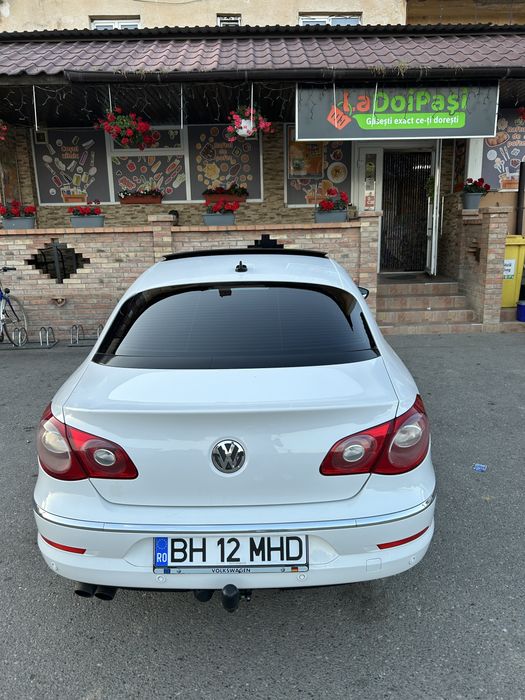 Passat CC 2009.