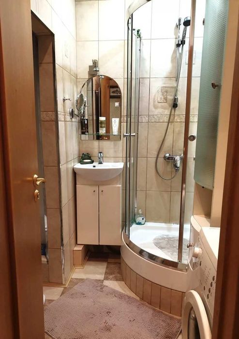 Дава се под наем Едностаен апартамент в Пловдив, Южен - 36 кв.м за 150 € - Снимка #1