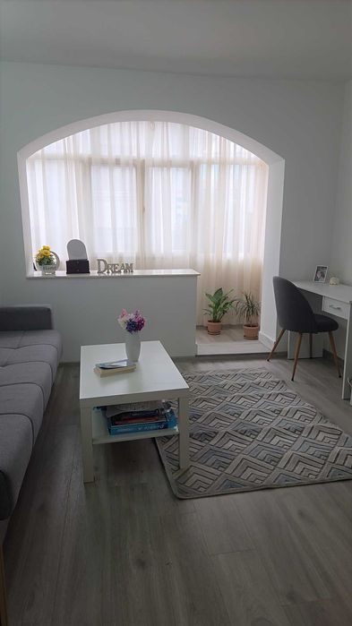 Vand apartament 2 camere in zona centrala,strada Unirii,langa Gradinita Teddy si Scoala Gimnaziala Alexandru Stefulescu!