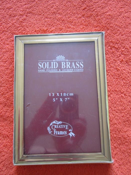 cadou rar Rama foto dubla, alamă lustruită lacuita made in Germany