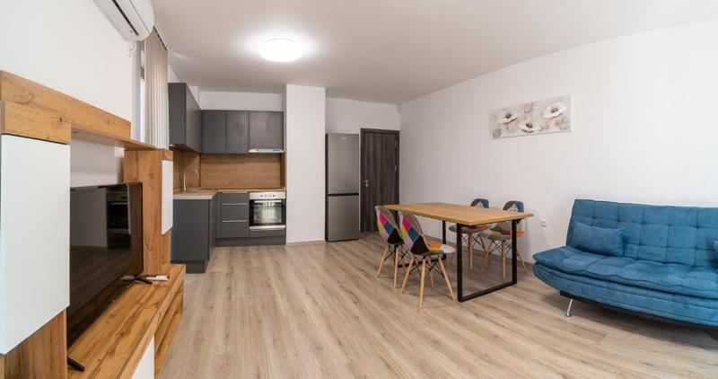 Дава се под наем Двустаен апартамент в София, Борово - 70 кв.м за 472 € - Снимка #2