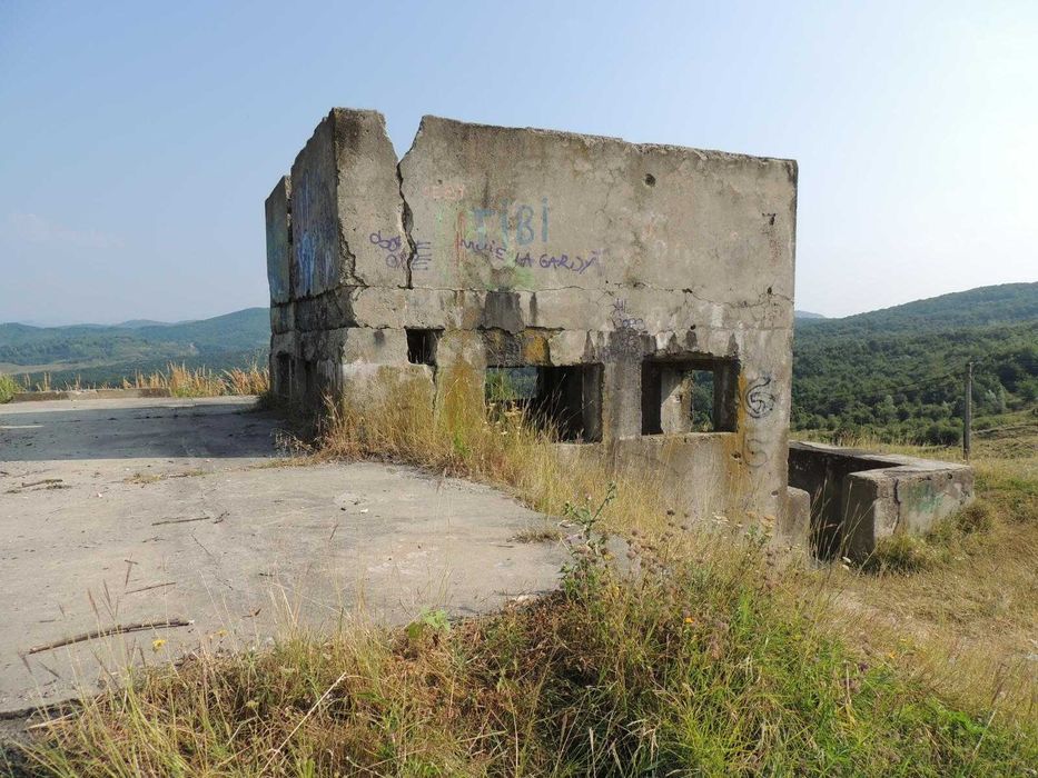 Teren Unic 1.000 mp cu Cazemantă Germană WW2 – Dealul Sângeriș, Moreni