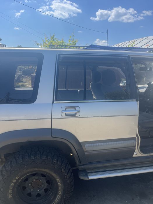 Spate complet de Isuzu Trooper