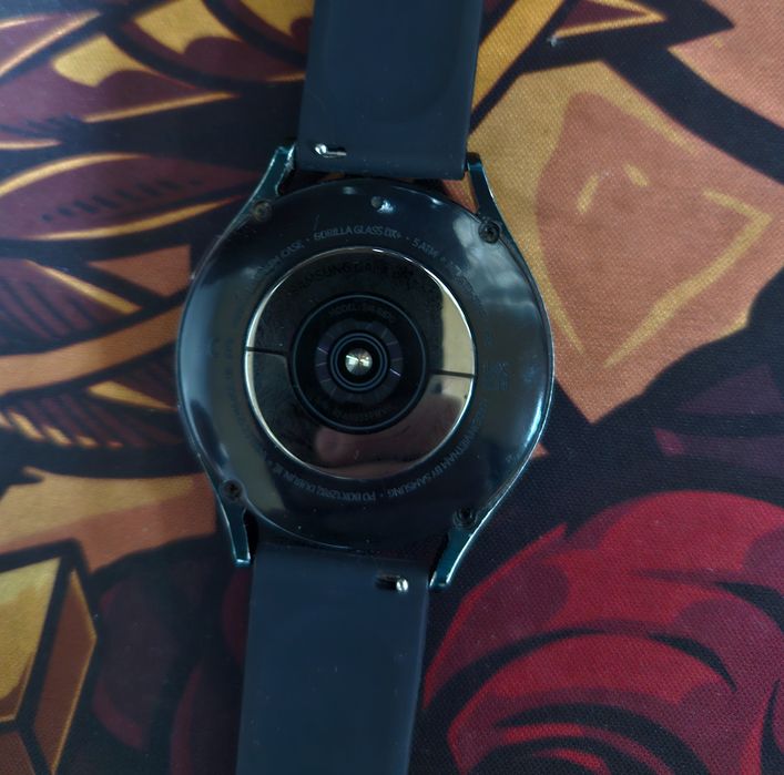 Samsung watch 4 44мм