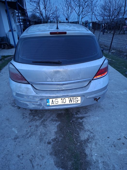 Vând Opel astra H