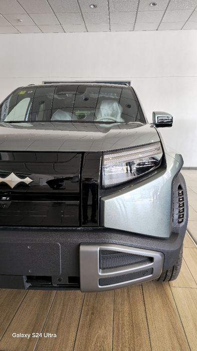 Leopard3 Ultra 4WD Titanium