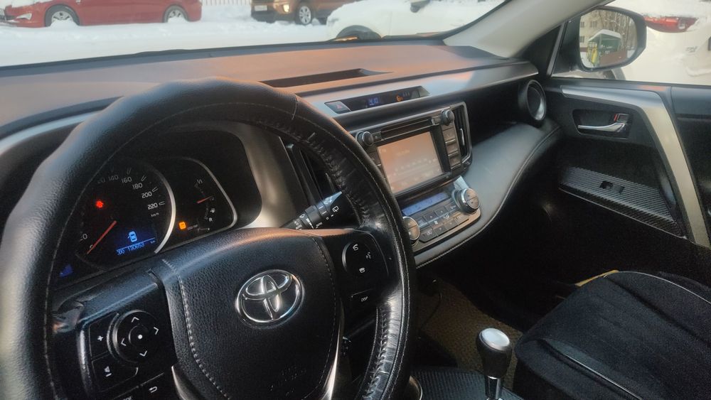 Продается Тойота Рав 4 в отличном состоянии