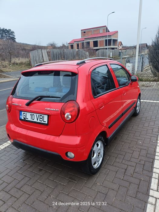 Vând Chevrolet spark