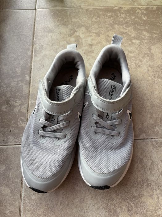 Маратонки   Nike