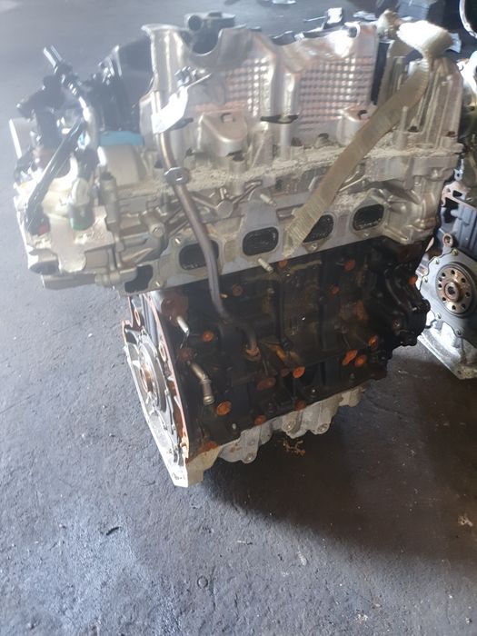 Motor 1.7 vito viano Renault R9NA402 injectoare pompa înainte