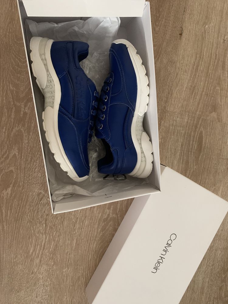Pantofi Sneakers Adidas piele dama Calvin Klein noi originali Bucuresti Sectorul 3 OLX.ro