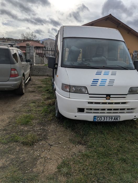 Проект кемпер фаст фууд,бира скара кои каквото поиска