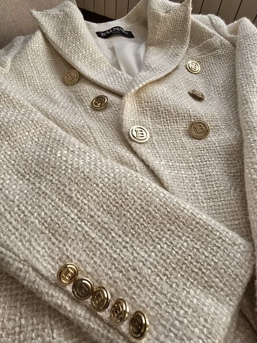 Sacou Balmain butoni