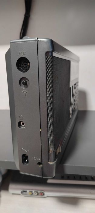 Radio Grundig satelit 400