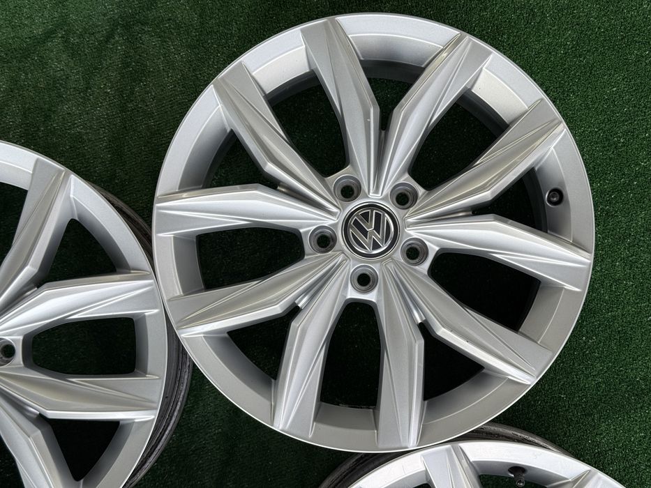 4бр. КАТО НОВИ 18” ОРИГИНАЛНИ Джанти 5х112 “KINGSTON” за -VW/AUDI/SEAT/SKODA- 7.0Jx18H2, ET43