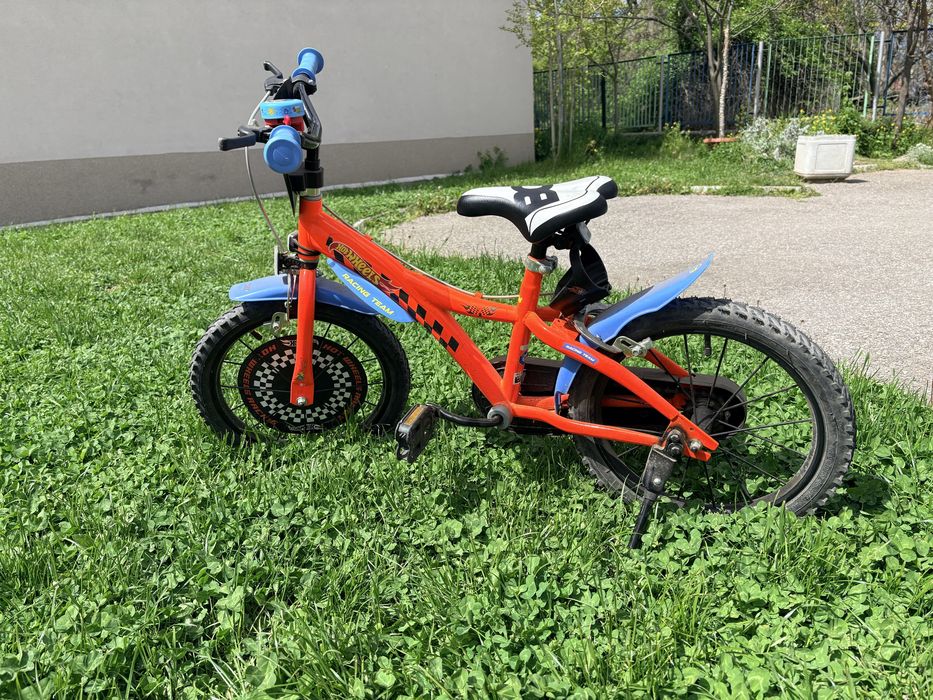 Детско колело Dino Bikes Hot Wheels 16“, с бутилка
